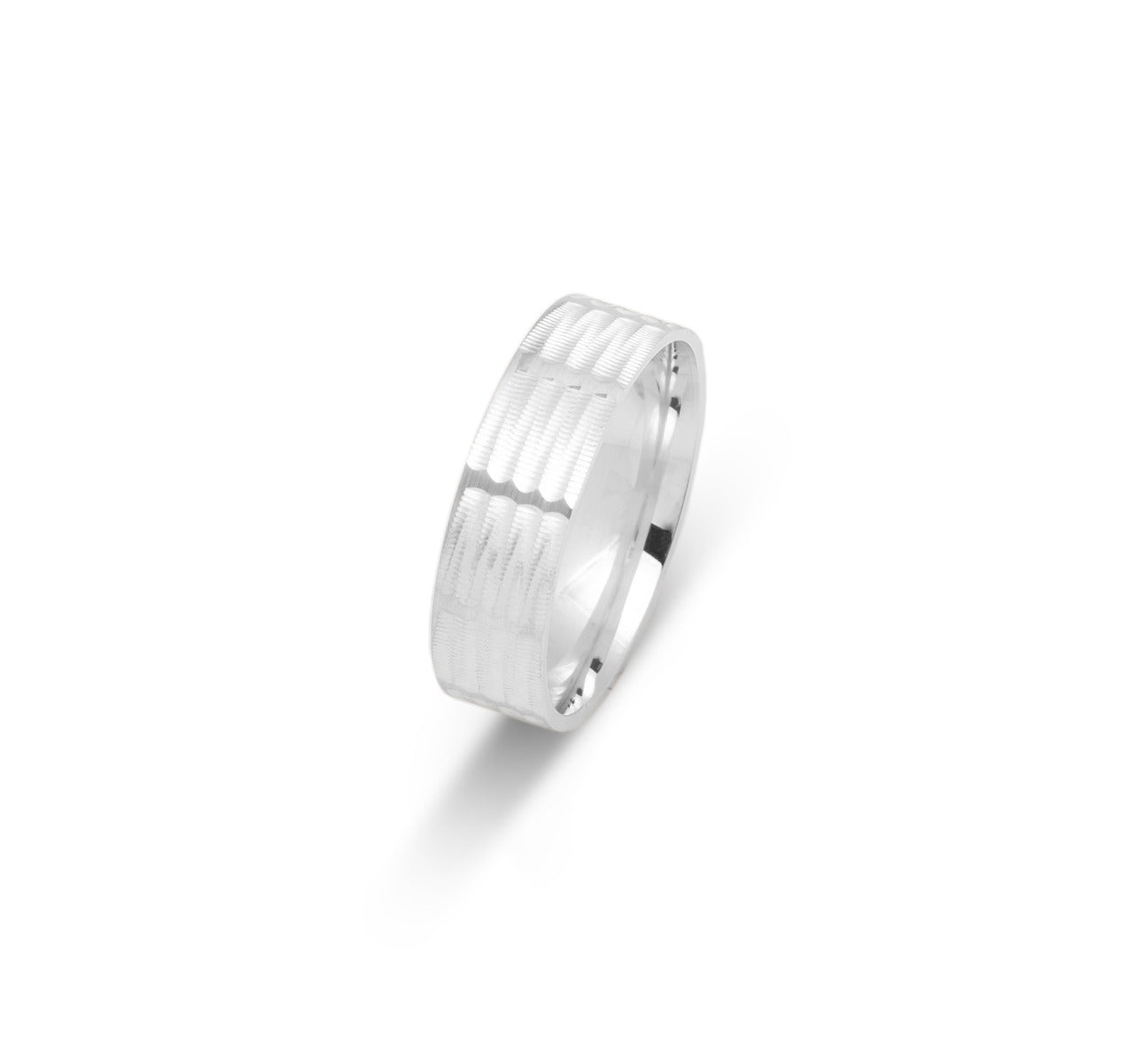 10K WEDDING BAND FANCY