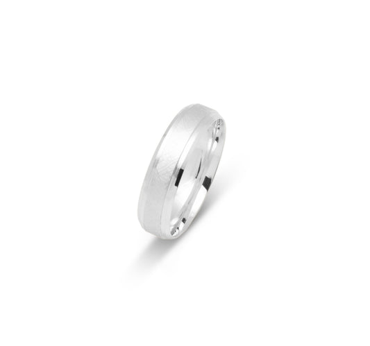 10K WEDDING BAND FANCY