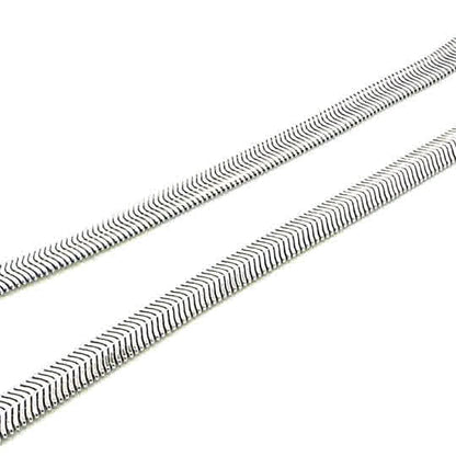 SILVER FLAT OVAL TRUE SNAKE 6.4MM