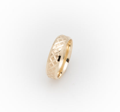 10K WEDDING BAND FANCY