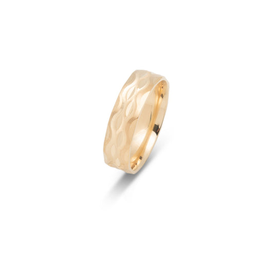 10K WEDDING BAND FANCY