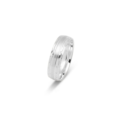 10K WEDDING BAND FANCY