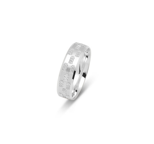 10K WEDDING BAND FANCY
