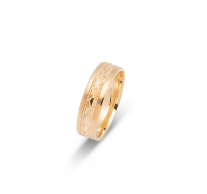 10K WEDDING BAND FANCY
