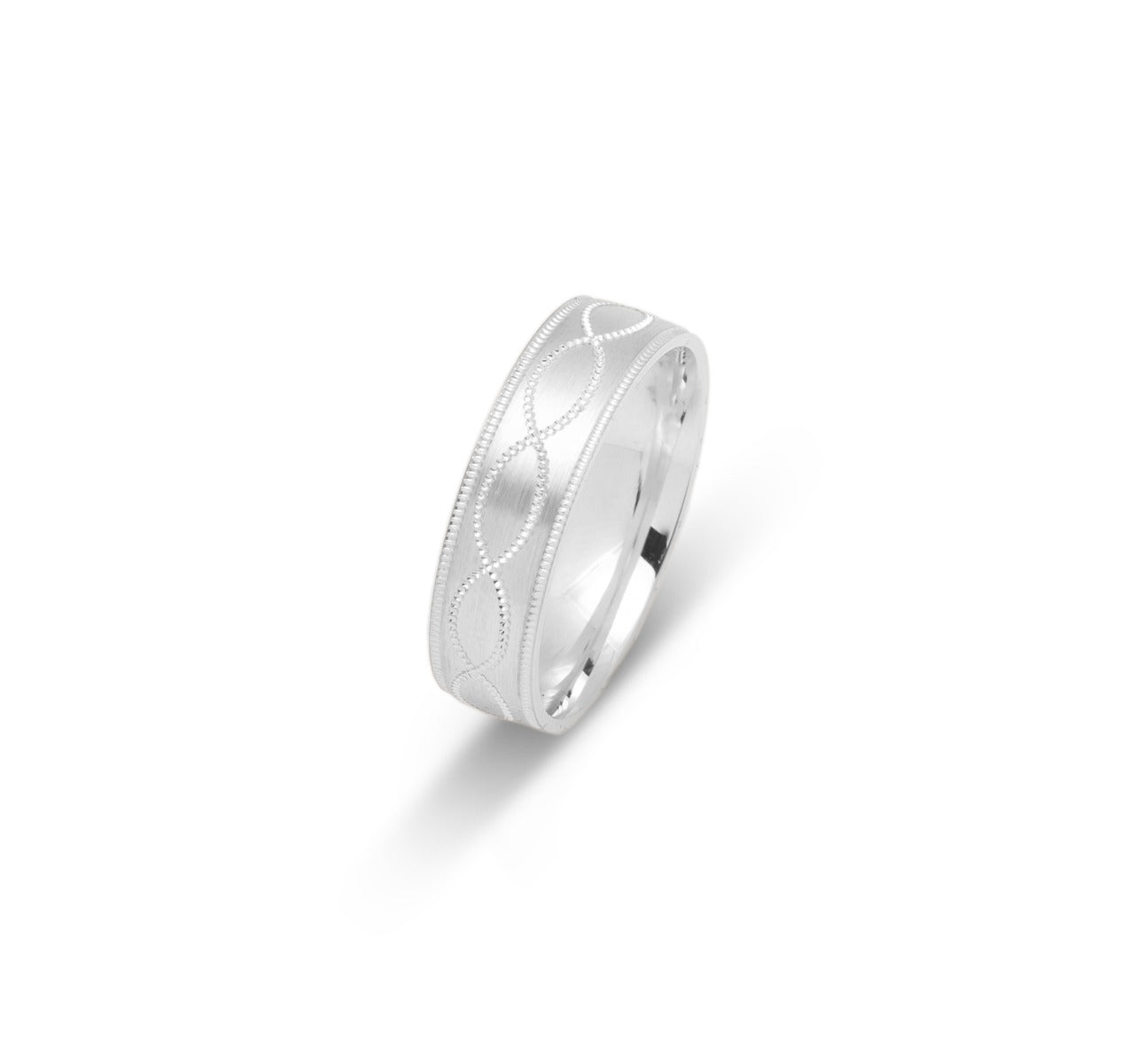10K WEDDING BAND FANCY