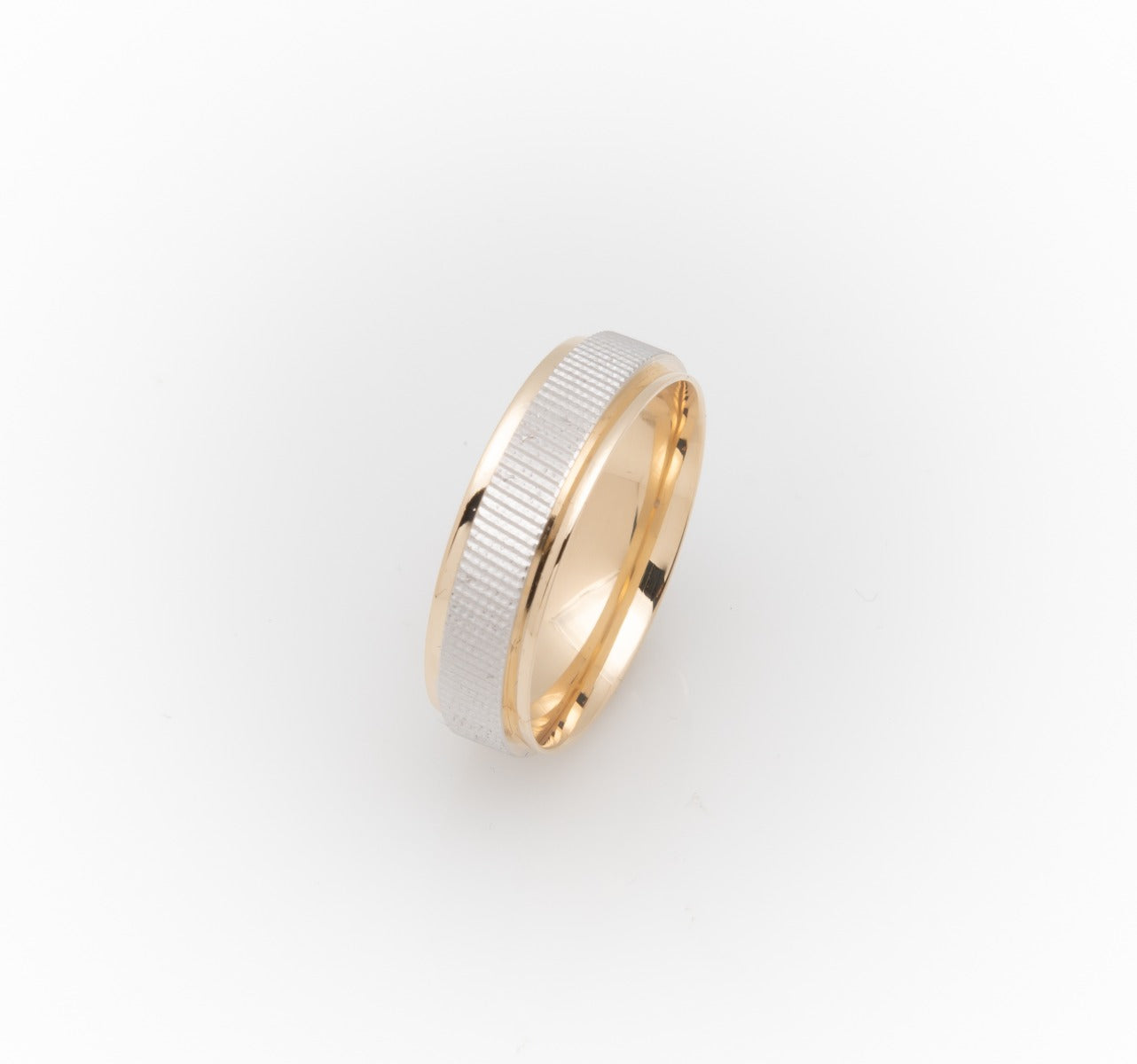 10K TWO TONE WEDDING BAND FANCY